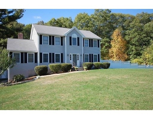 3 Lapham Ct, Mendon, MA 01756 - photo 1