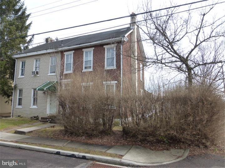 20 W Vine St, Pottstown, PA 19464 - photo 1