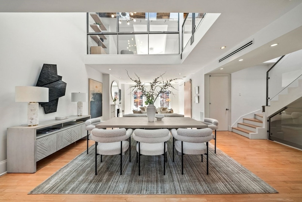 Sold $1,600,000 • Co-Listing Agent