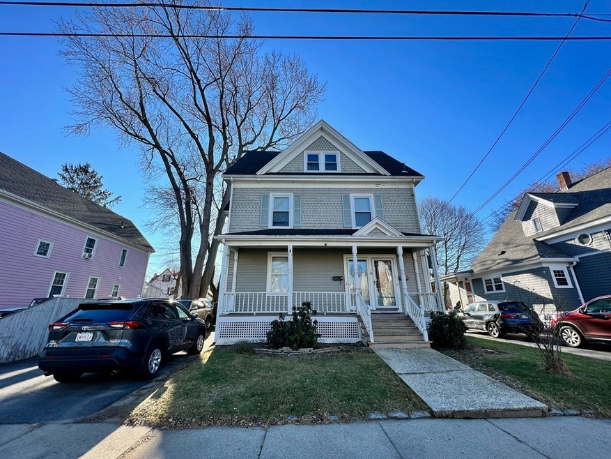 16 Columbus Ave, Saugus, MA 01906 - photo 1