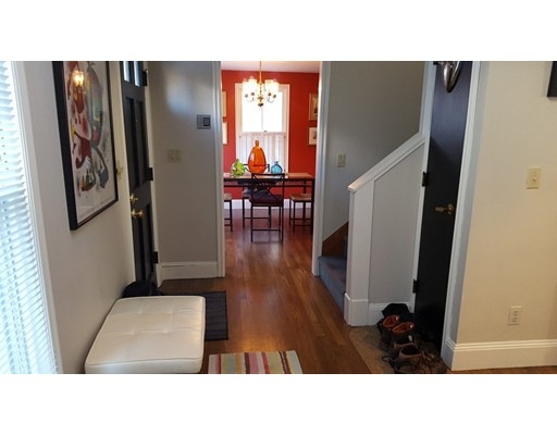 102 Hancock St unit 5, Cambridge, MA 02139 - photo 1