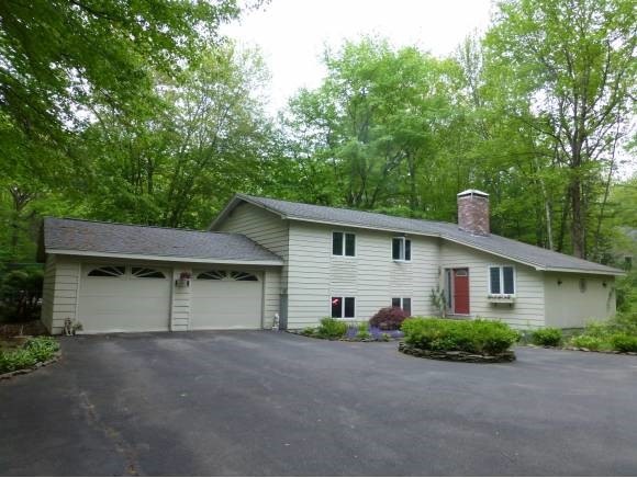 85 Sandy Pond Pkwy, Bedford, NH 03110 - photo 1