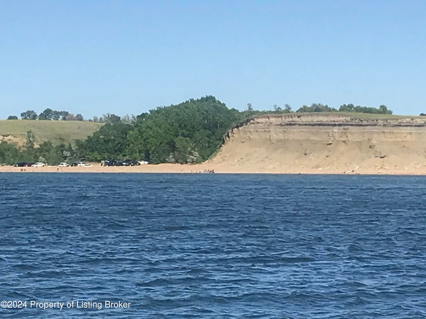 Lot opens to beach