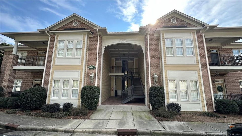 2641 Lockwood Rd unit 203, Fayetteville, NC 28303 - photo 1