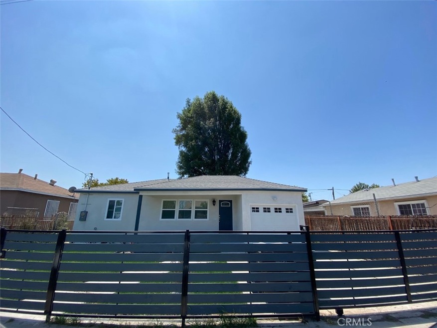 812 W Arbutus St, Compton, CA 90220 - photo 1