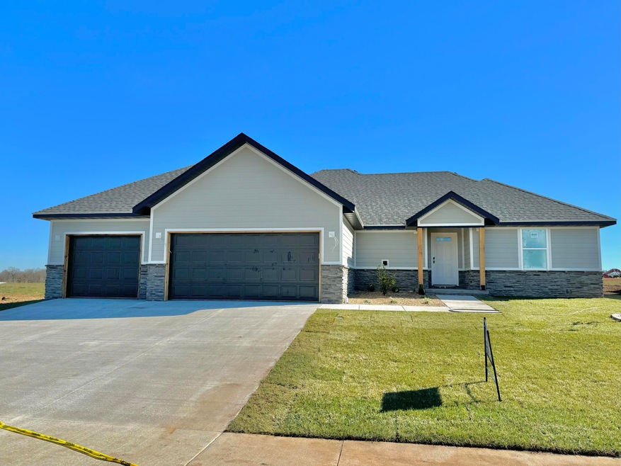 1008 Gettysburg Loop, Republic, MO 65738 - photo 1