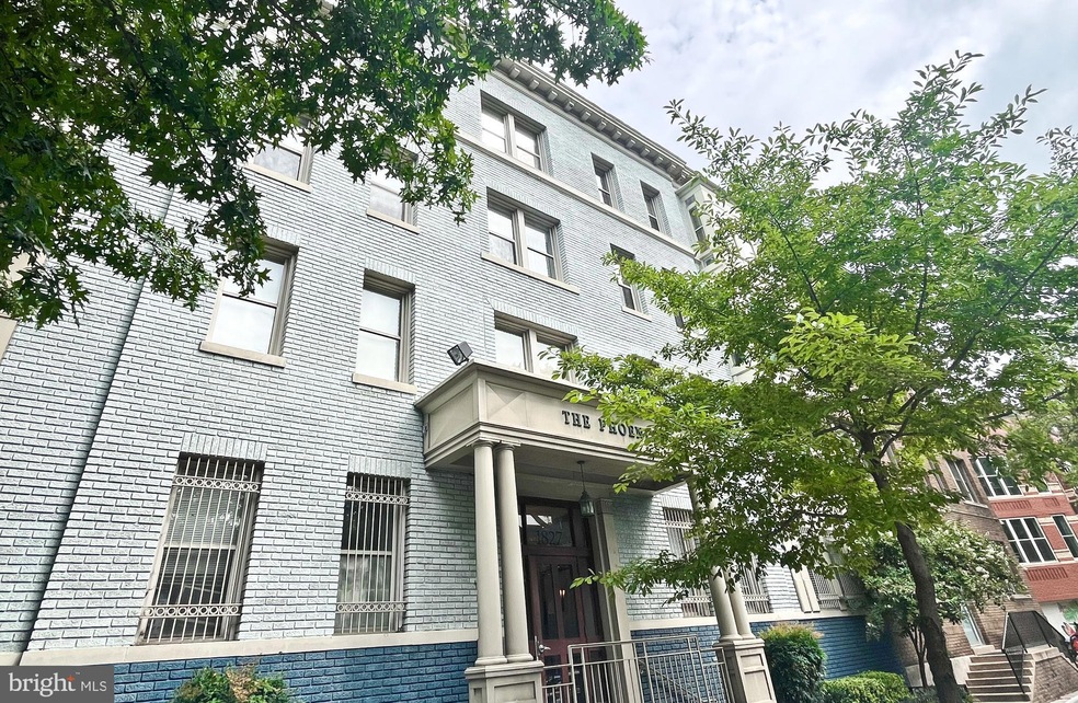 1827 Florida Ave NW unit 401, Washington, DC 20009 - photo 1