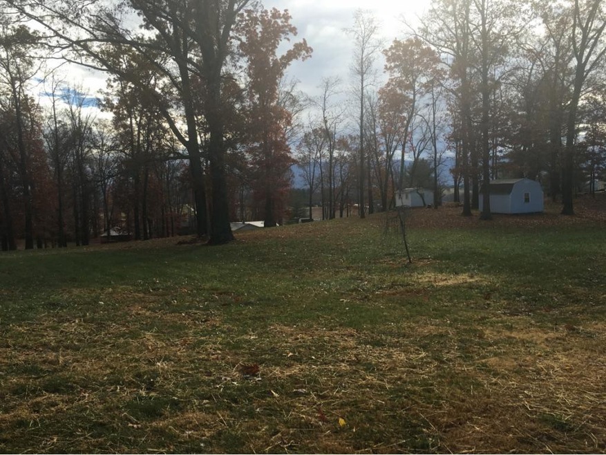 Large level 132 acre lot