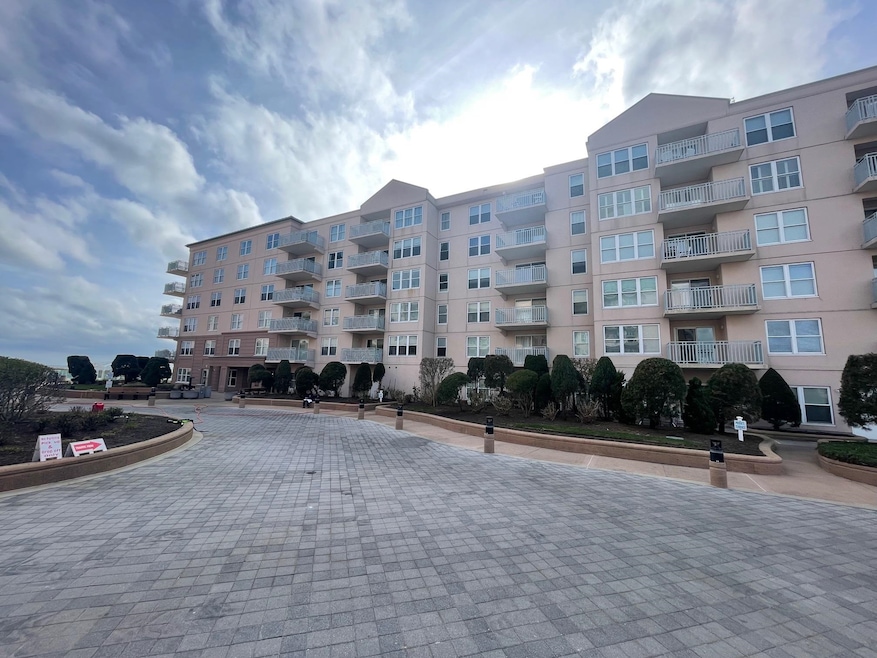 Sold $749,900