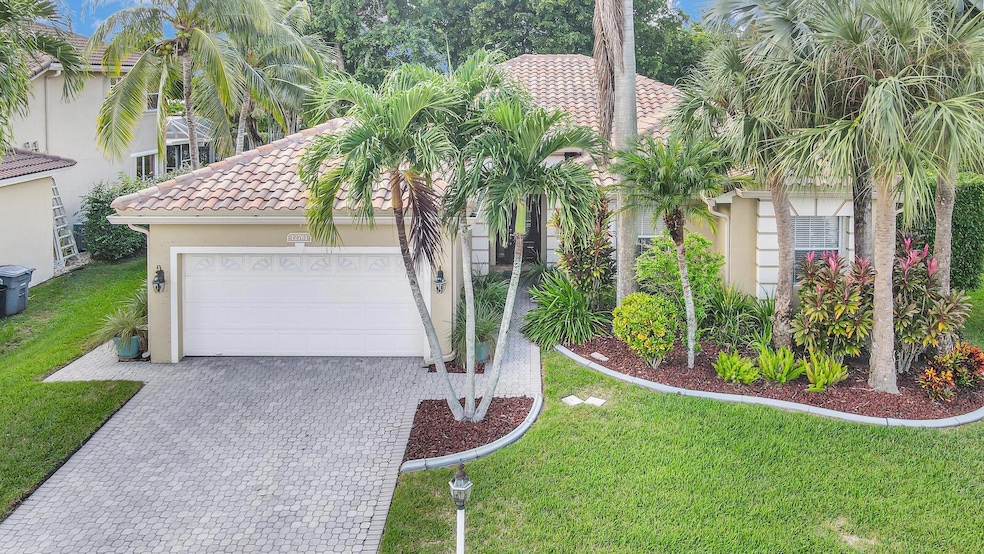 12761 Tulipwood Cir, Boca Raton, FL 33428 - photo 1