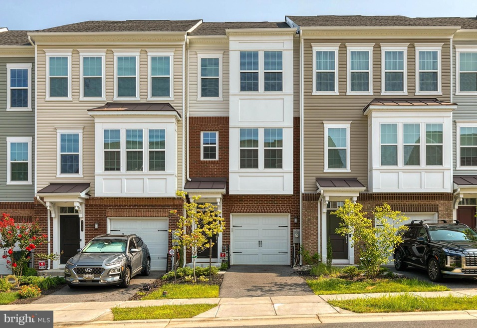 2581 Debert Cir, Hanover, MD 21076 - photo 1