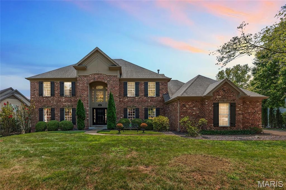 Pending $925,000 • Co-Listing Agent