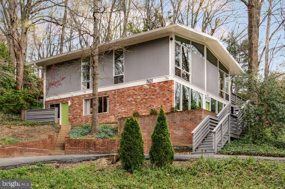 7421 Rebecca Dr, Alexandria, VA 22307 - photo 1