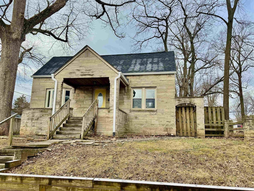 1105 N Woodburn Ave unit 1, Bloomington, IN 47404 - photo 1