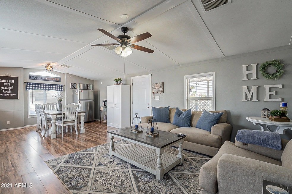 Valley Dr, Unit 25-201