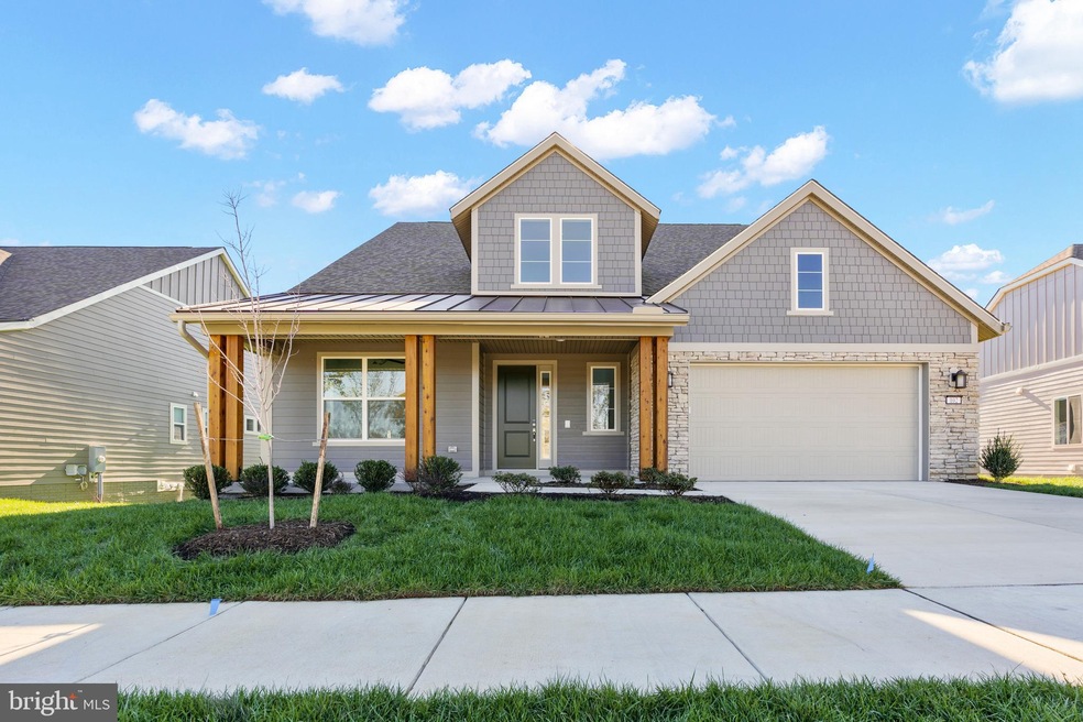 102 Mellow Ct, Lake Frederick, VA 22630 - photo 1