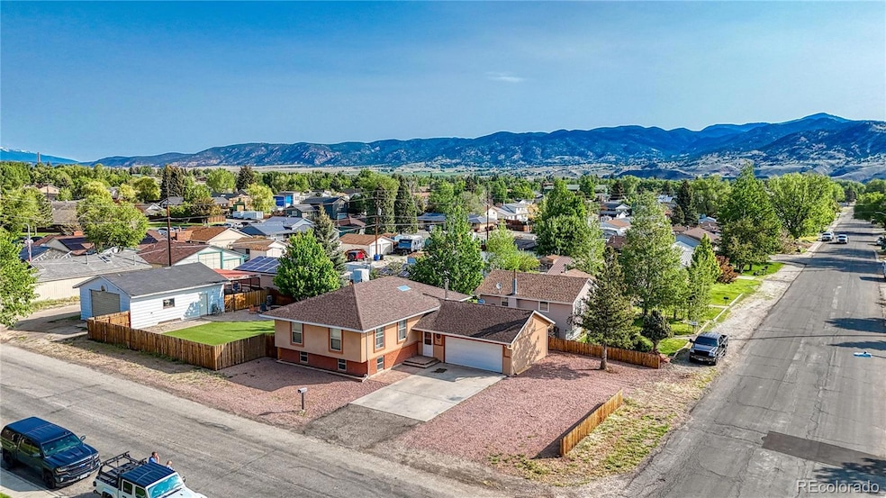 For Sale $1,089,000