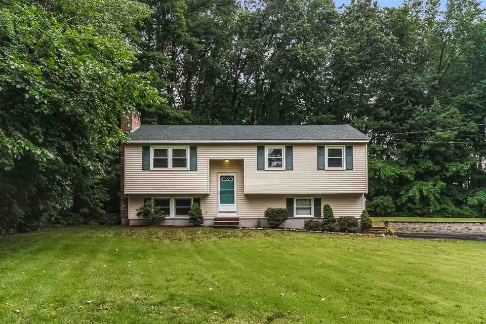 39 Sandstone Dr, Bedford, NH 03110 - photo 1