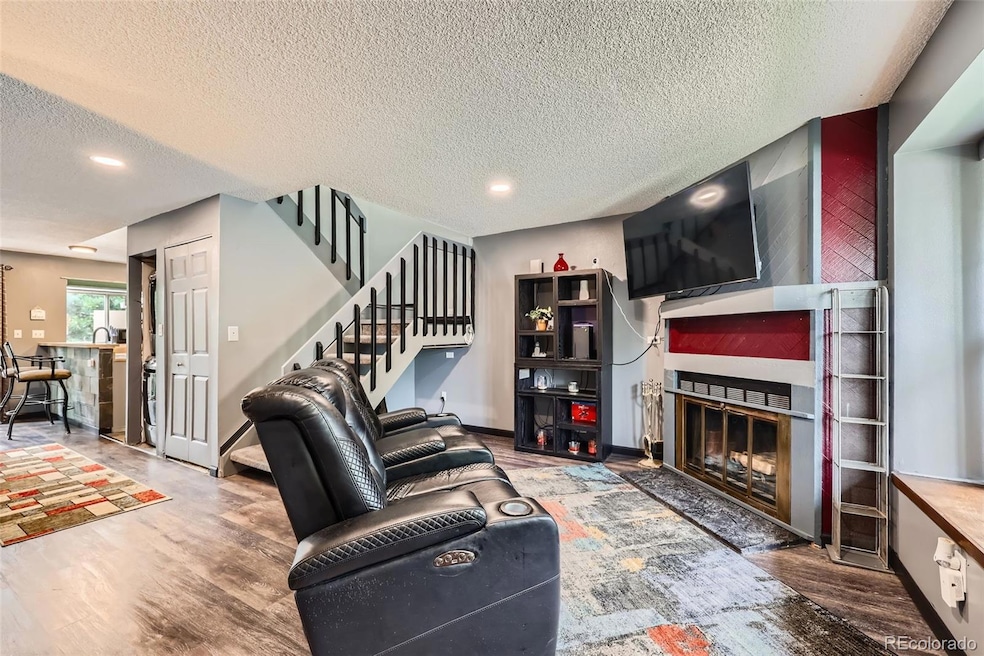 9672 W Chatfield Ave unit C, Littleton, CO 80128 - photo 1