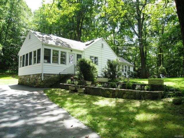 314 E Boyds Rd, Carmel, NY 10512 - photo 1