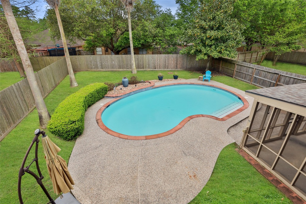 31415 Kingston Village Dr, Spring, TX 77386 - photo 1