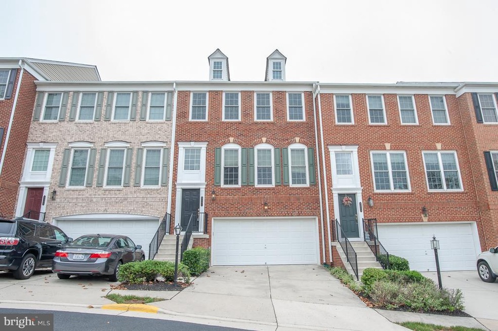 9287 Laurel Ridge Crossing Rd, Lorton, VA 22079 - photo 1