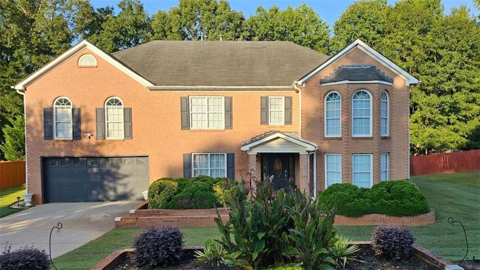 1005 Chads Ridge, Jonesboro, GA 30236 - photo 1