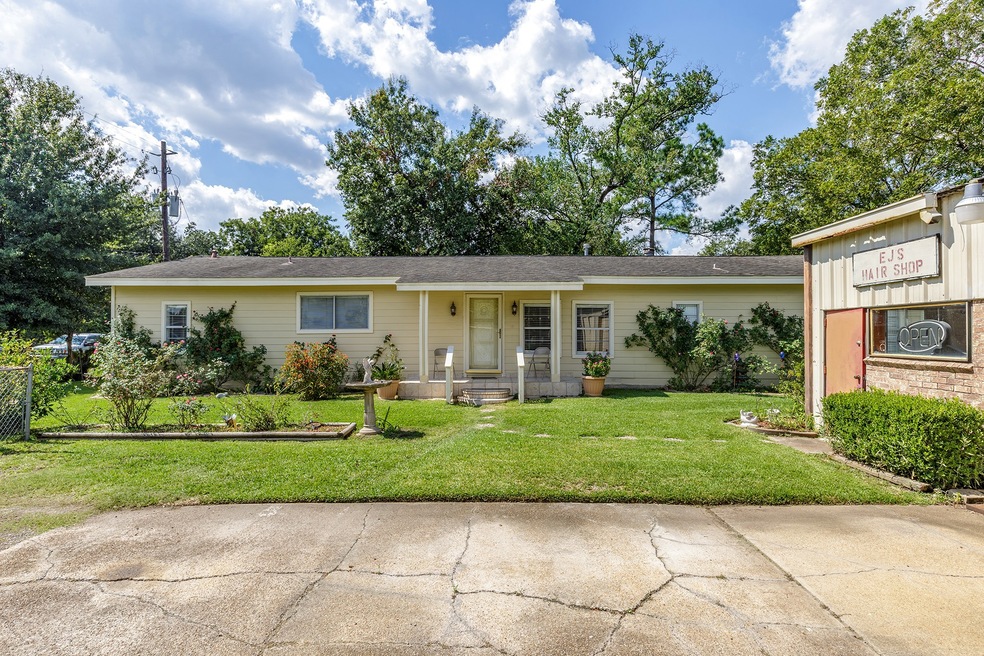 13703 Brownsville St, Houston, TX 77015 - photo 1