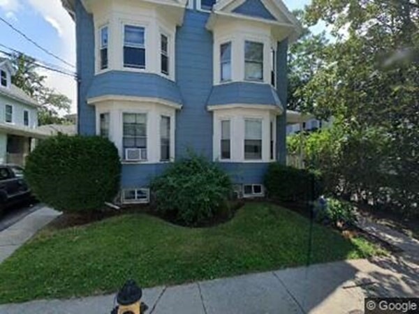 107 Chestnut St unit 2, Waltham, MA 02453 - photo 1