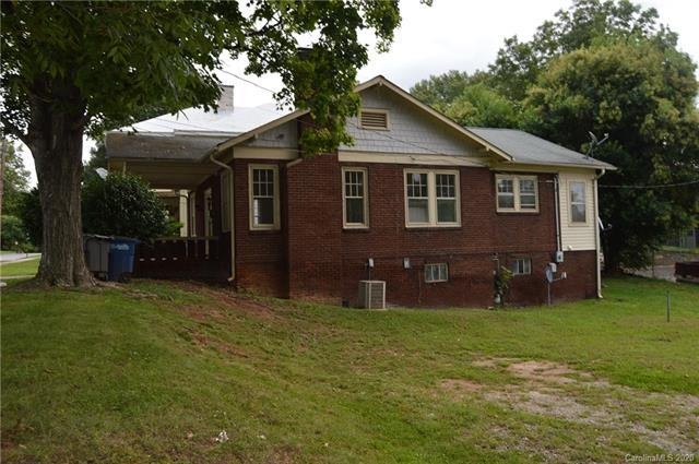 116 E Sharpe St, Statesville, NC 28677 - photo 1