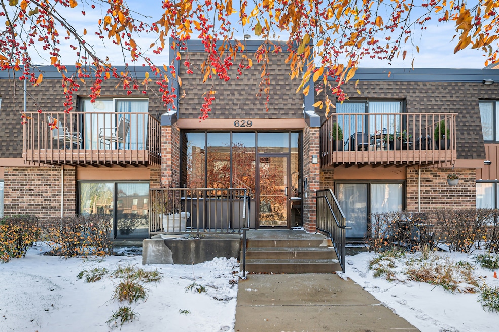 For Sale $210,000 • Co-Listing Agent