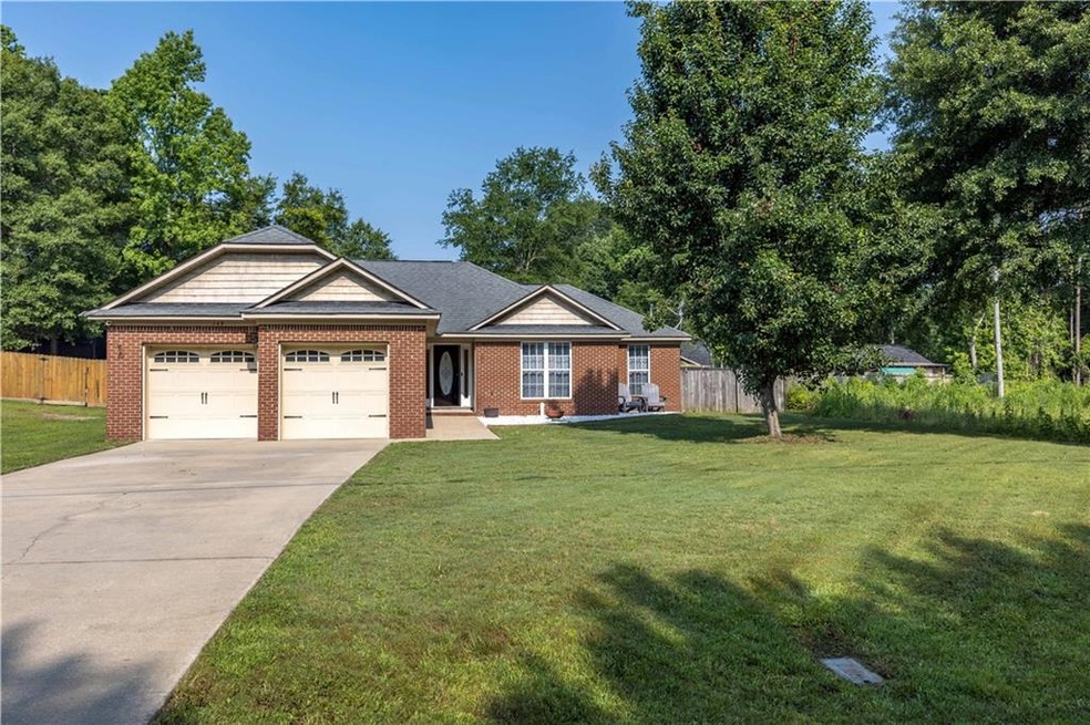 149 Lee Road 2157, Smiths Station, AL 36877 - photo 1