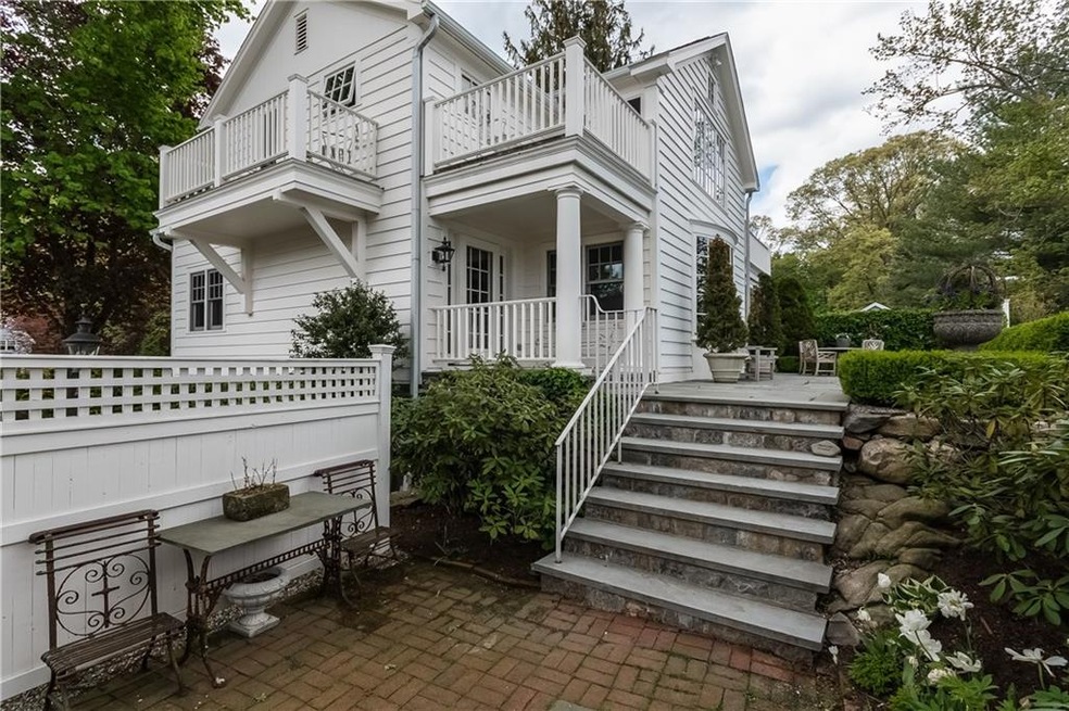 102 5 Mile River Rd, Darien, CT 06820 - photo 1