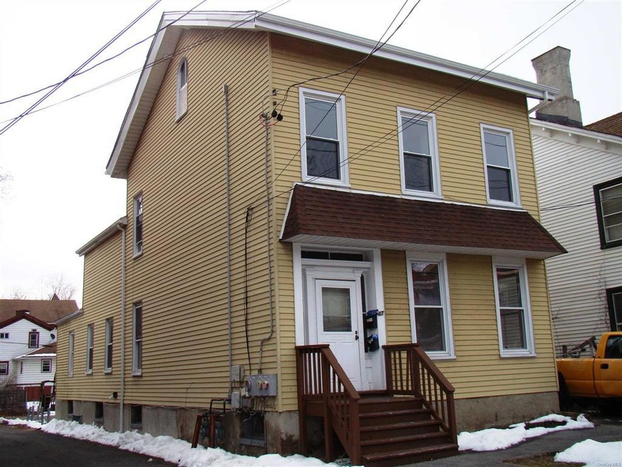 47 S Clinton St unit 1, Poughkeepsie, NY 12601 - photo 1