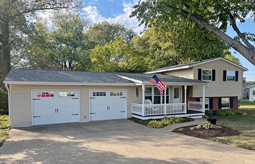 1301 NE 3rd St, Washington, IN 47501 - photo 1