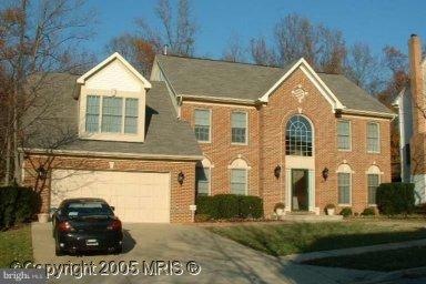 1612 Old Drummer Boy Ln, Fort Washington, MD 20744 - photo 1