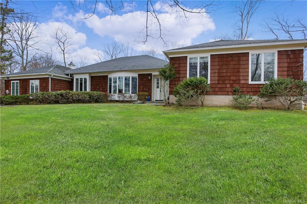 46 Suzanne Ln, Pleasantville, NY 10570 - photo 1