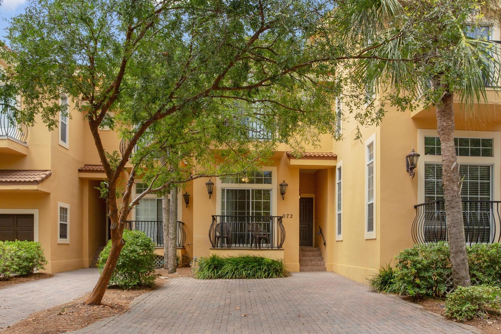 72 Vantage Pointe