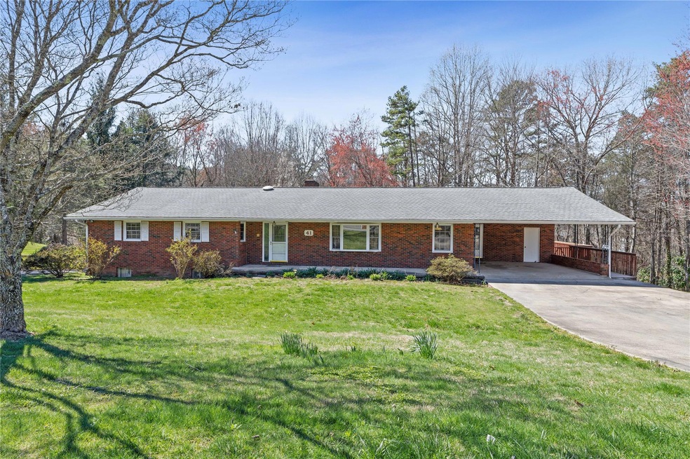 41 Holly Hill Dr, Asheville, NC 28806 - photo 1