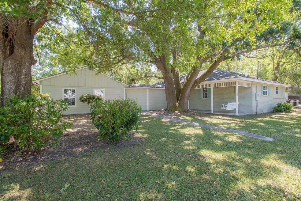 1160 E Old Pass Road-122