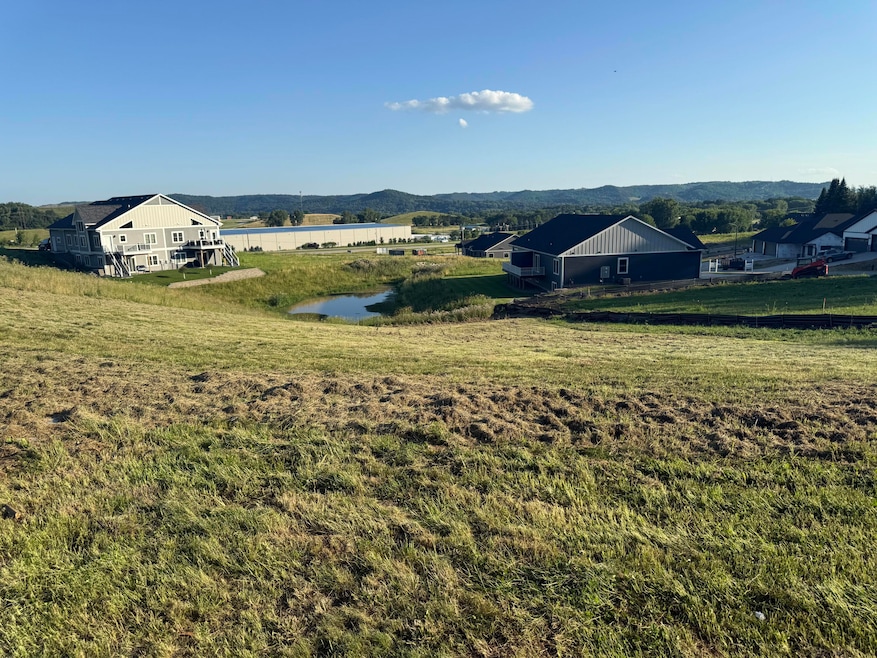 Lot #28 Brooke Elizabeth Dr, Onalaska, WI 54650 - photo 1