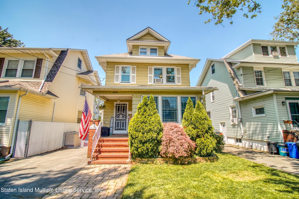 Sold $680,000 • Co-Listing Agent