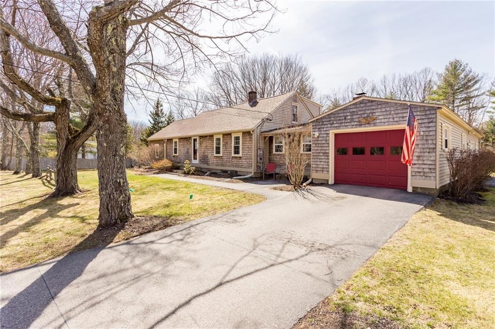 795 Salmon Falls Rd, Rochester, NH 03868 - photo 1