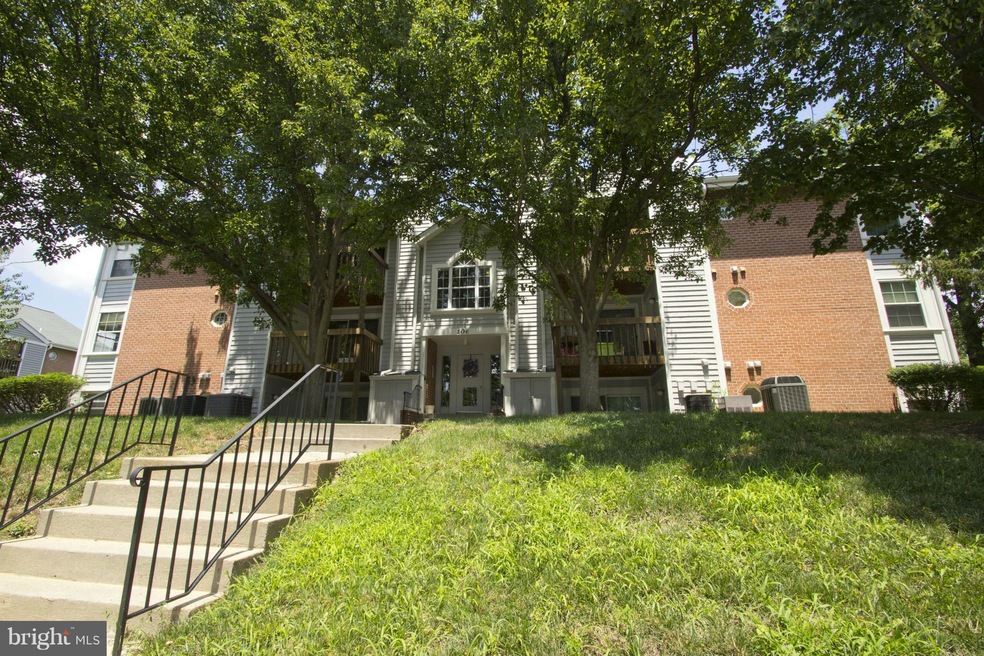 206 Spring Maiden Ct unit 304, Glen Burnie, MD 21060 - photo 1