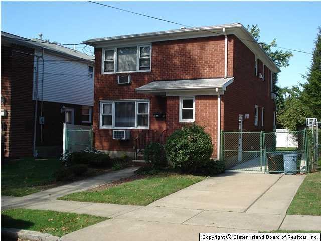 53 Foote Ave, Staten Island, NY 10301 - photo 1