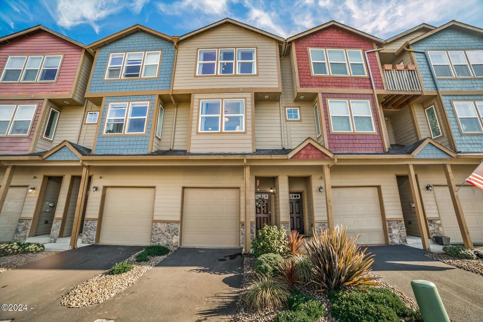 475 SE 35th St unit A3, South Beach, OR 97366 - photo 1