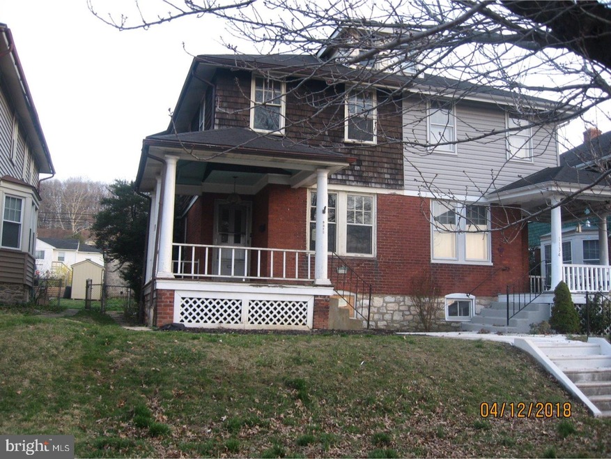 1136 Stirling St, Coatesville, PA 19320 - photo 1