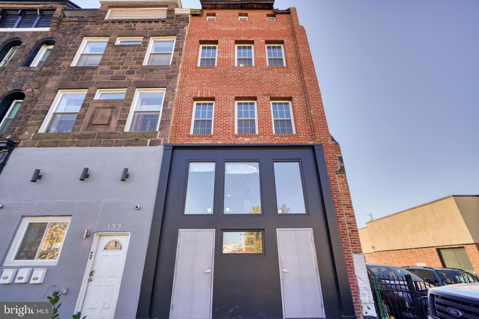 131 E North Ave unit 3RD FLR, Baltimore, MD 21202 - photo 1