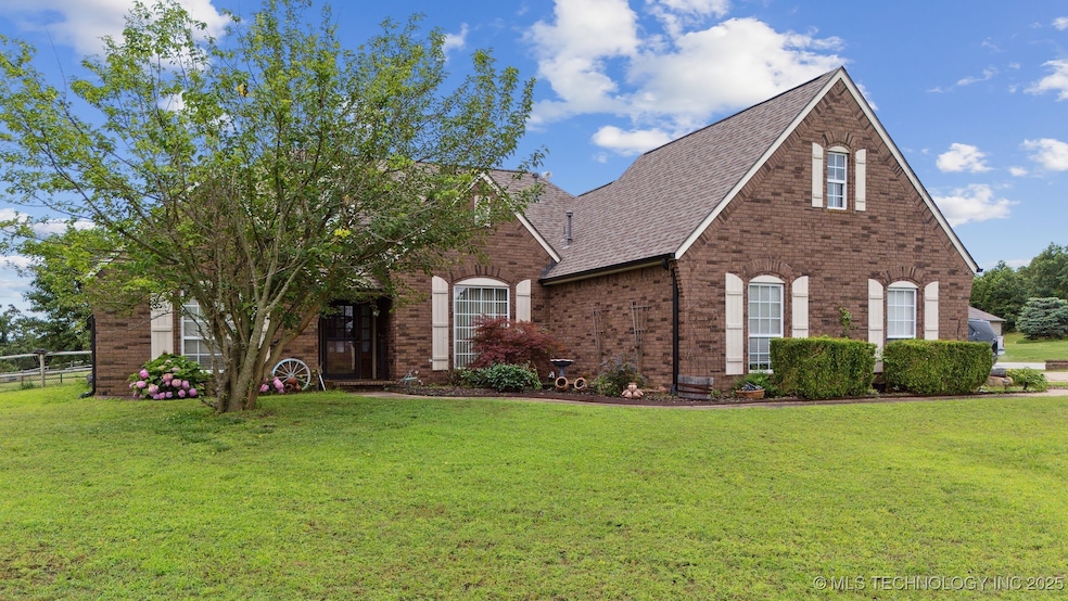 15374 Lakewood Ct, Claremore, OK 74017 - photo 1