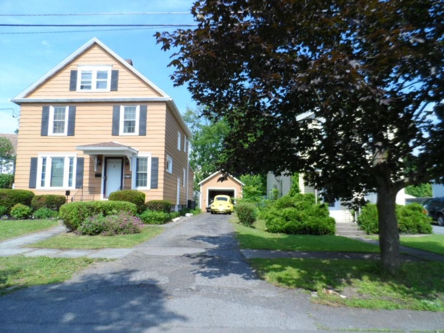 3 Maple St.